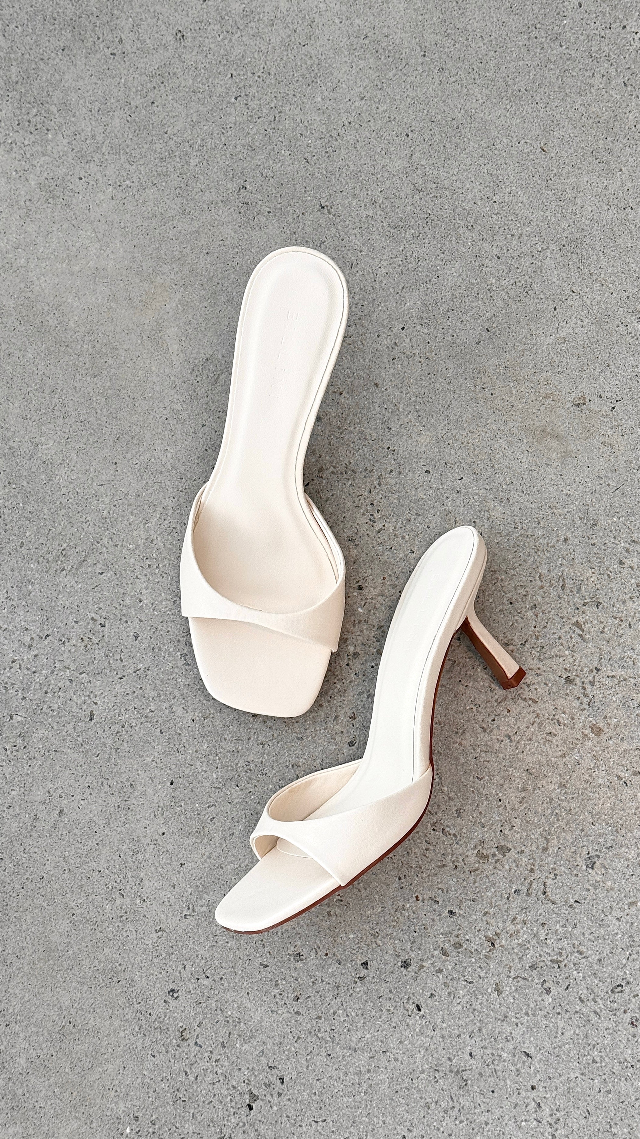 Yohan Heel - Bone