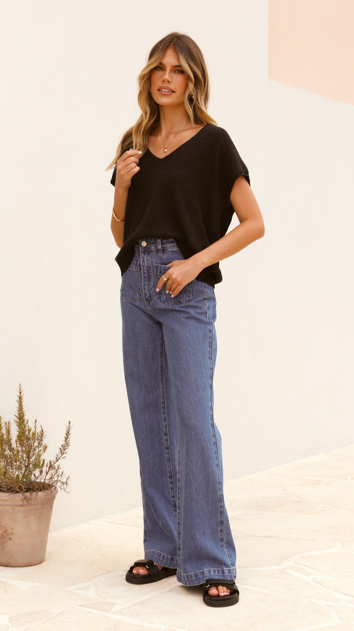 Stelaria Knit Top - Black